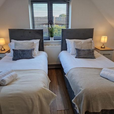Large 4-Bed House For Up To 7 Guests W 2X Parking Villa Oxford Exterior photo