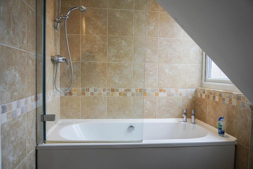 Large 4-Bed House For Up To 7 Guests W 2X Parking Villa Oxford Exterior photo