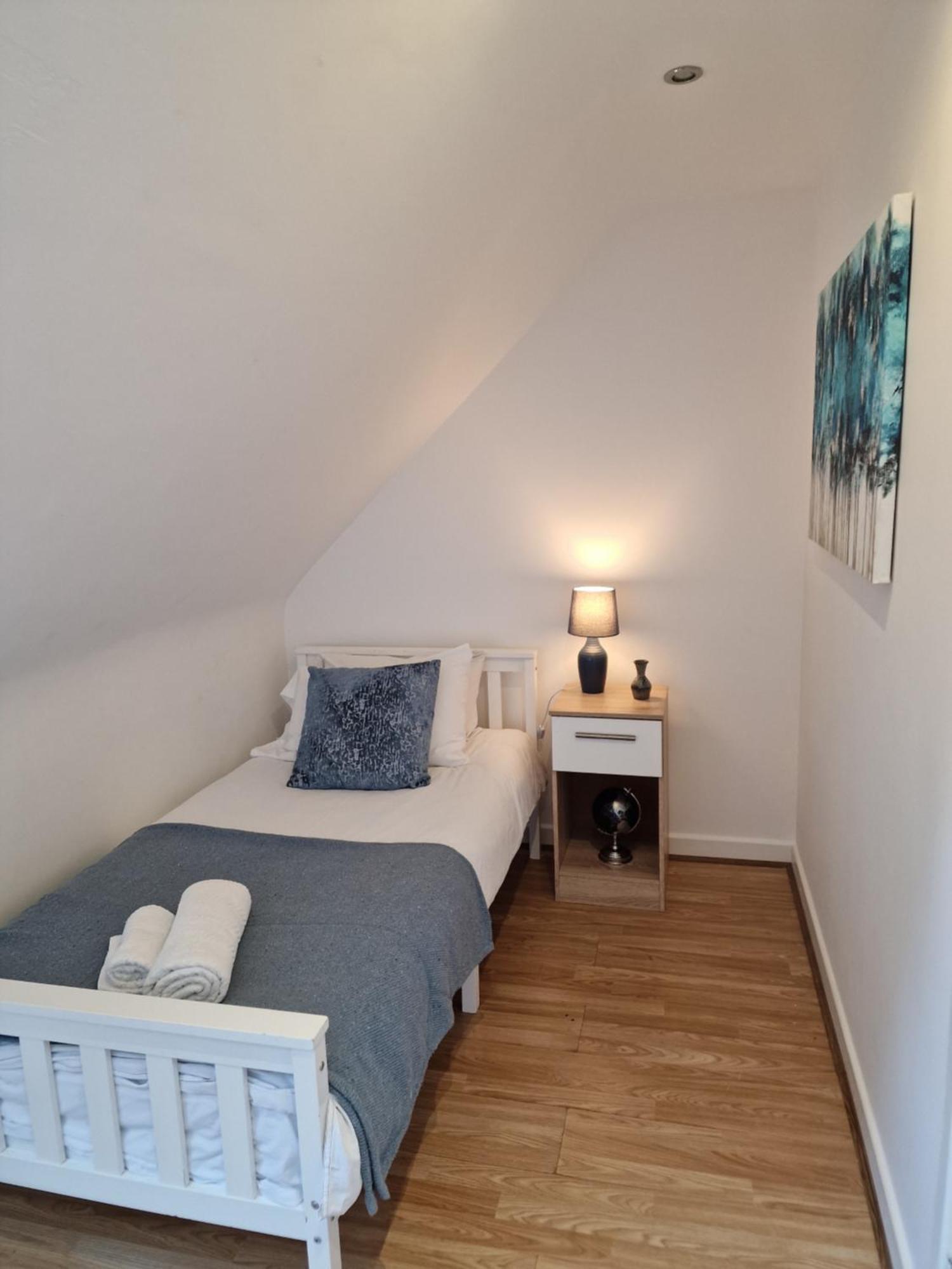 Large 4-Bed House For Up To 7 Guests W 2X Parking Villa Oxford Exterior photo